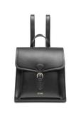 Čierny stredne veľký elegantný dámsky batoh TOREC-0985A-99(Z25)