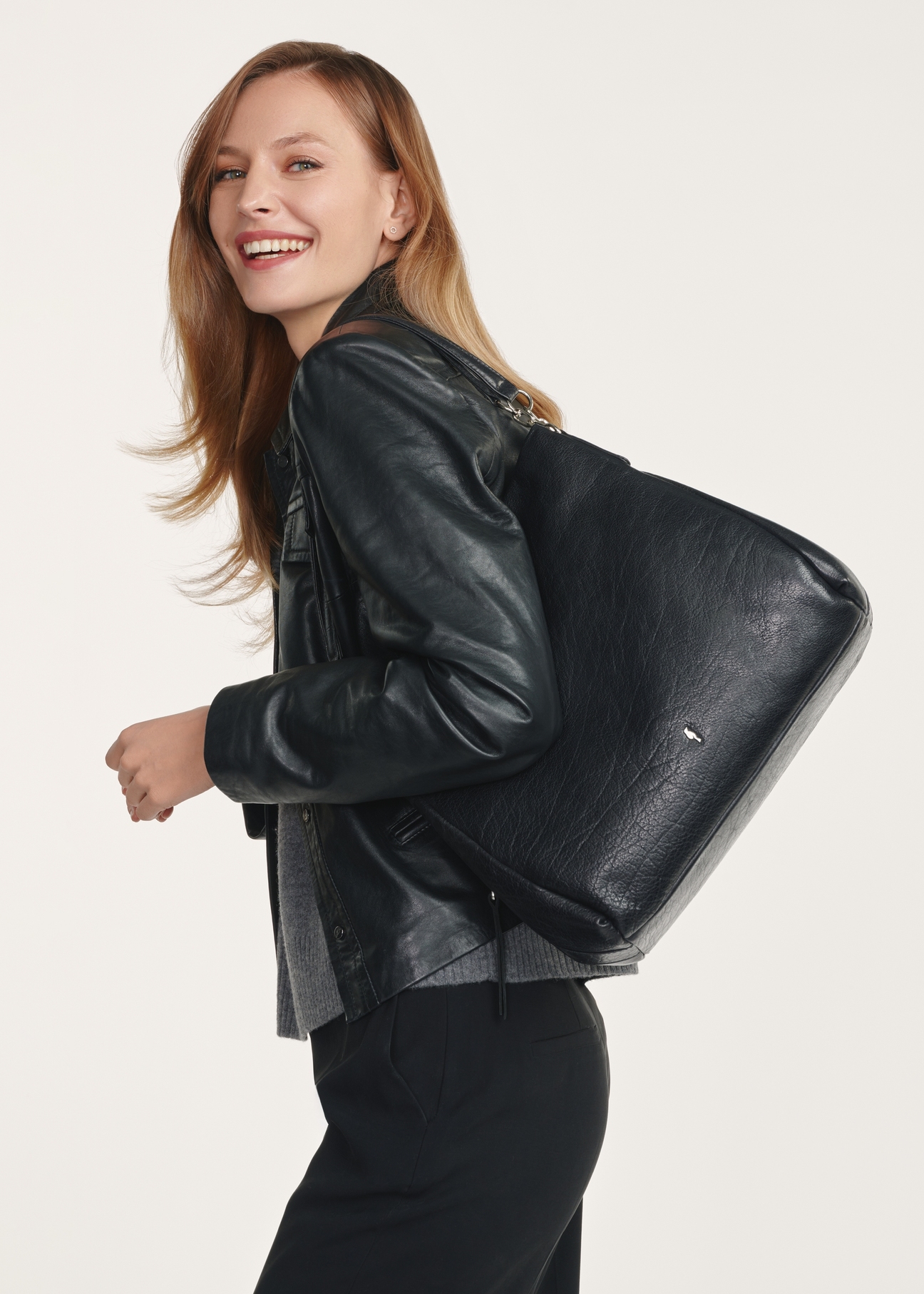 Čierna kožená dámska shopper kabelka TORES-0636D-99(Z25)