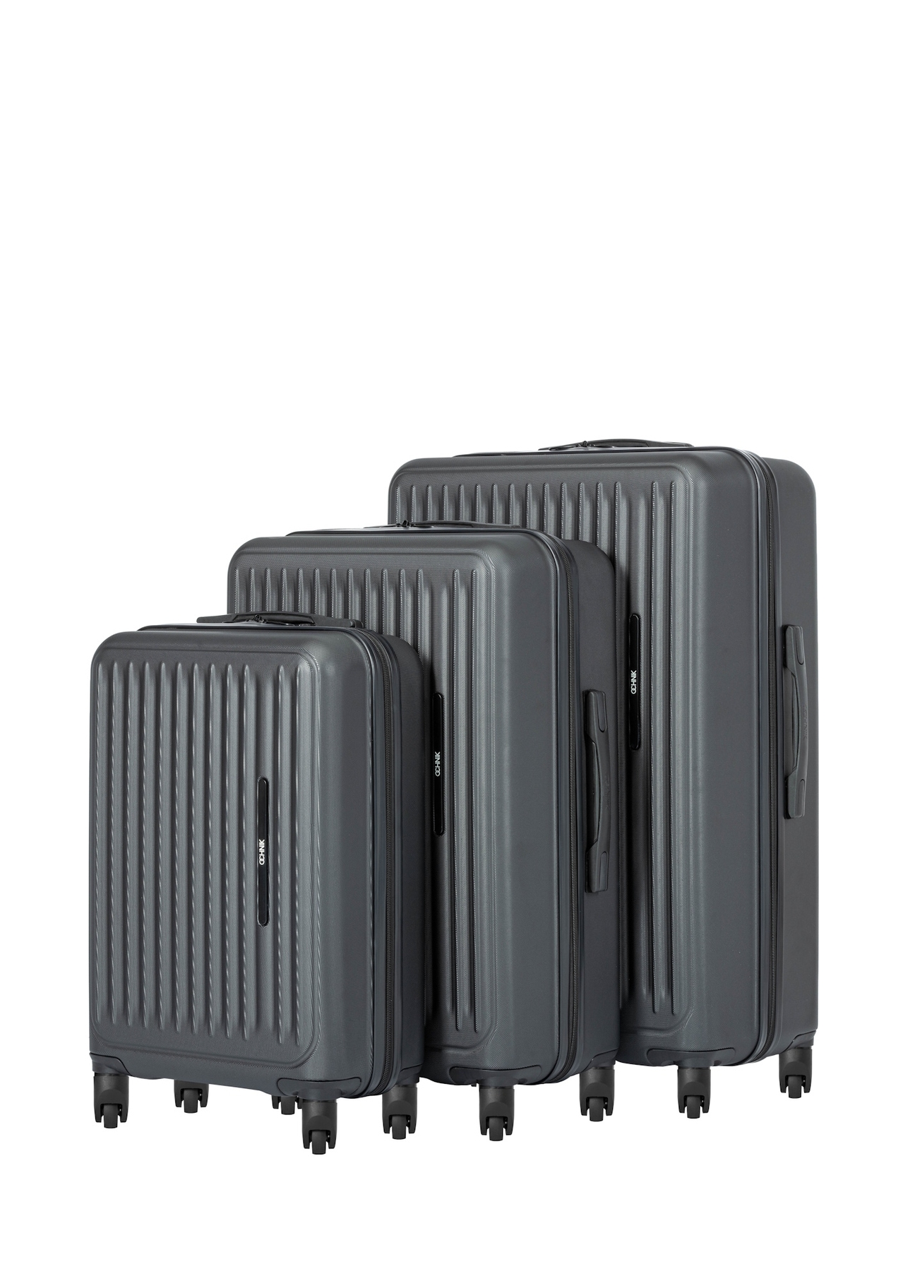 Sada kufrov na kolieskach WALAB-0082-99(W26) s rozmermi 19"/24"/29", diagonálny pohľad na produkt na bielom pozadí.