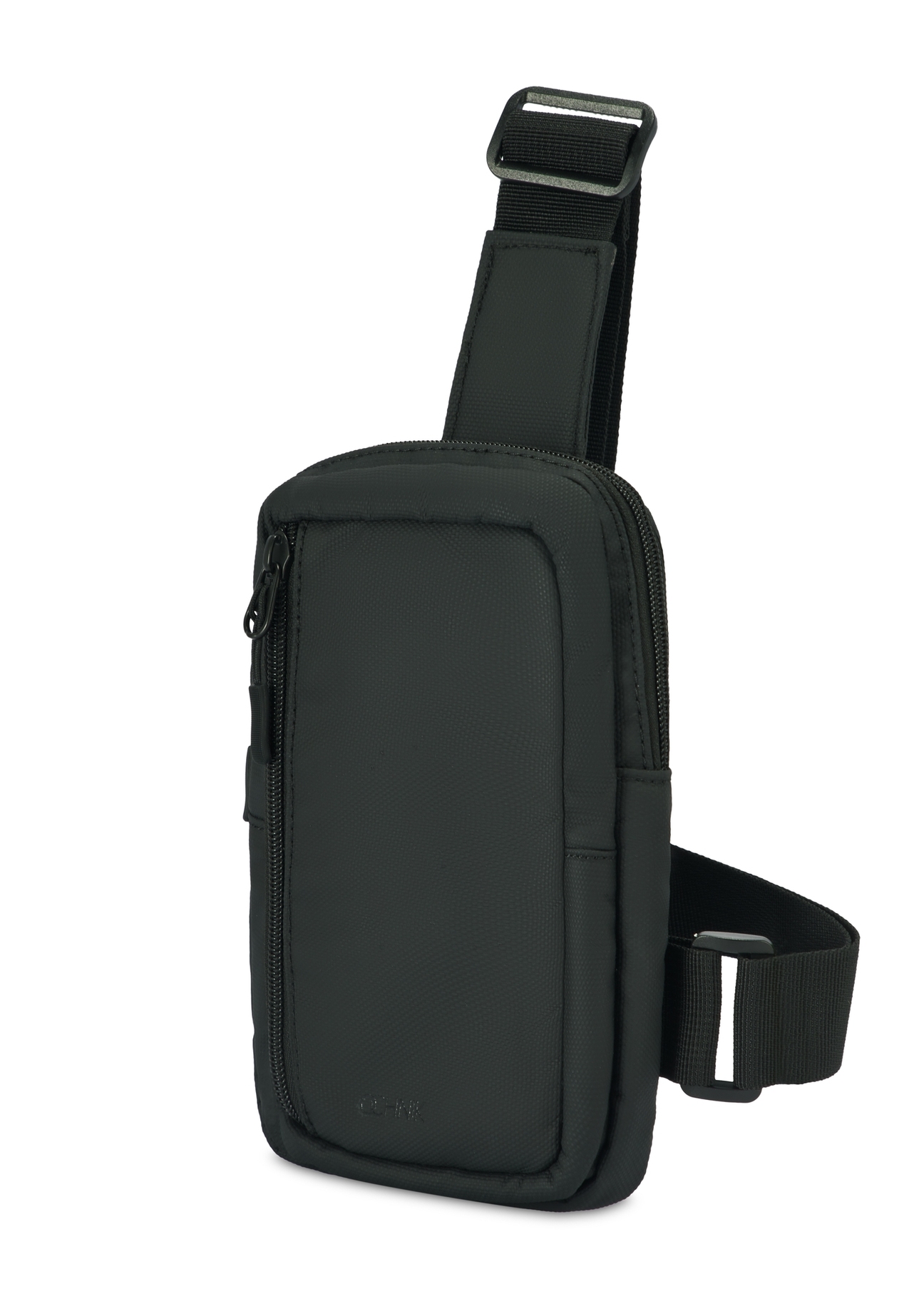 Malá čierna pánska taška TORMN-0363-99(Z25), diagonálny pohľad na produkt na bielom pozadí.