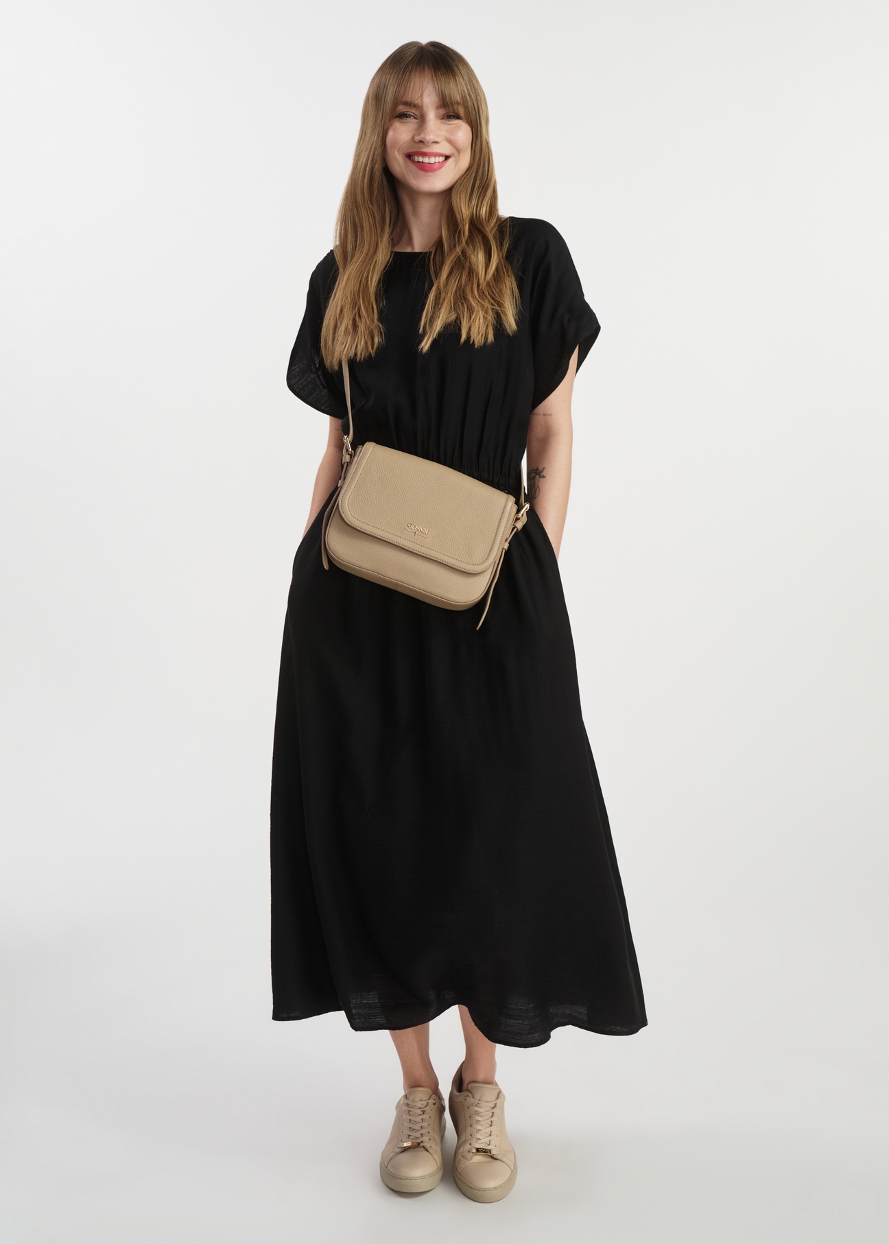 Béžová kožená dámska crossbody kabelka TORES-0985C-80(W25)