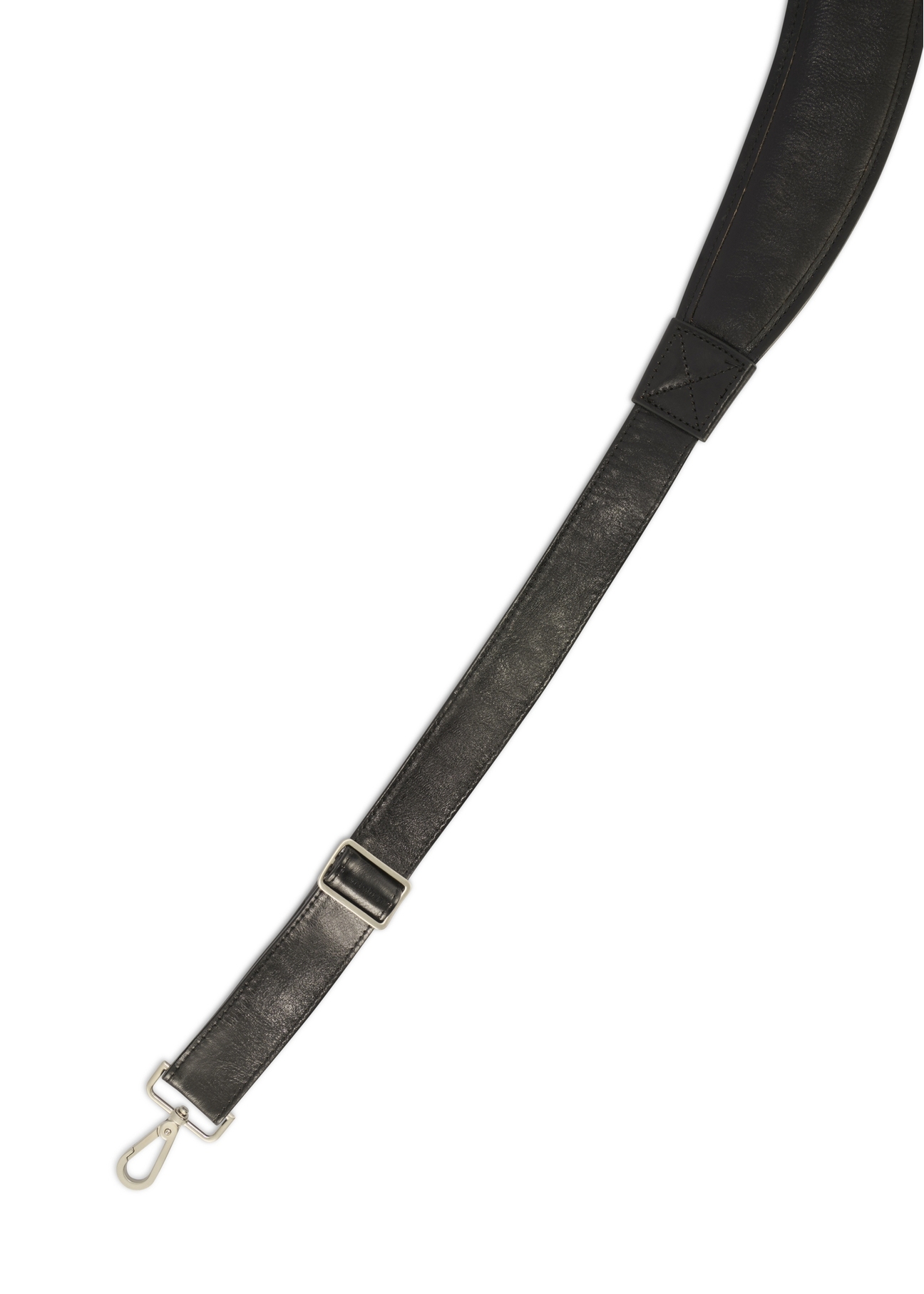 Čierna kožená pánska taška na notebook TORMS-0482-99(Z25), pohľad na produkt s popruhom na bielom pozadí.