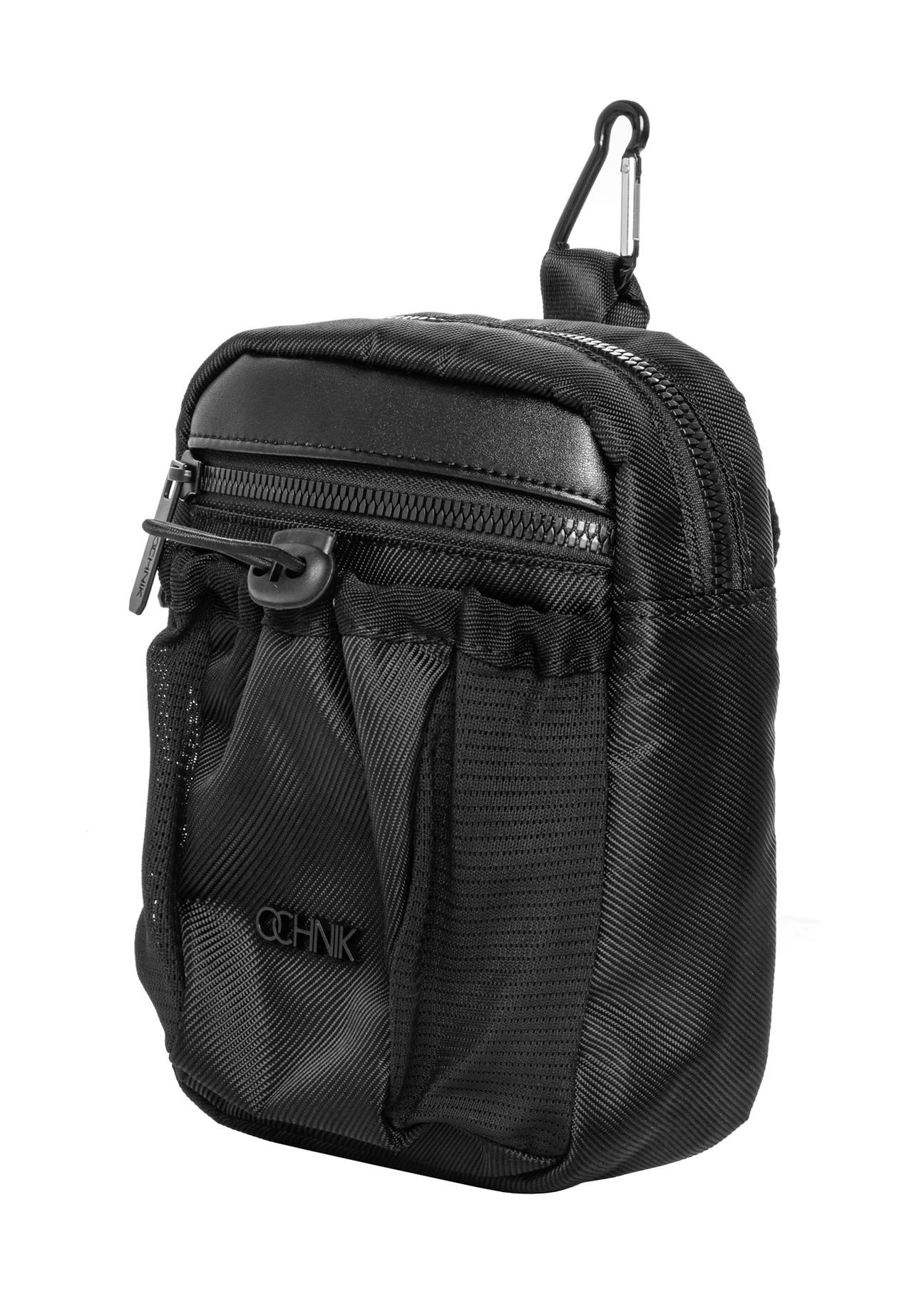 Pánska mestská crossbody kabelka TORMN-0428-99(Z26), diagonálny pohľad na produkt na bielom pozadí.