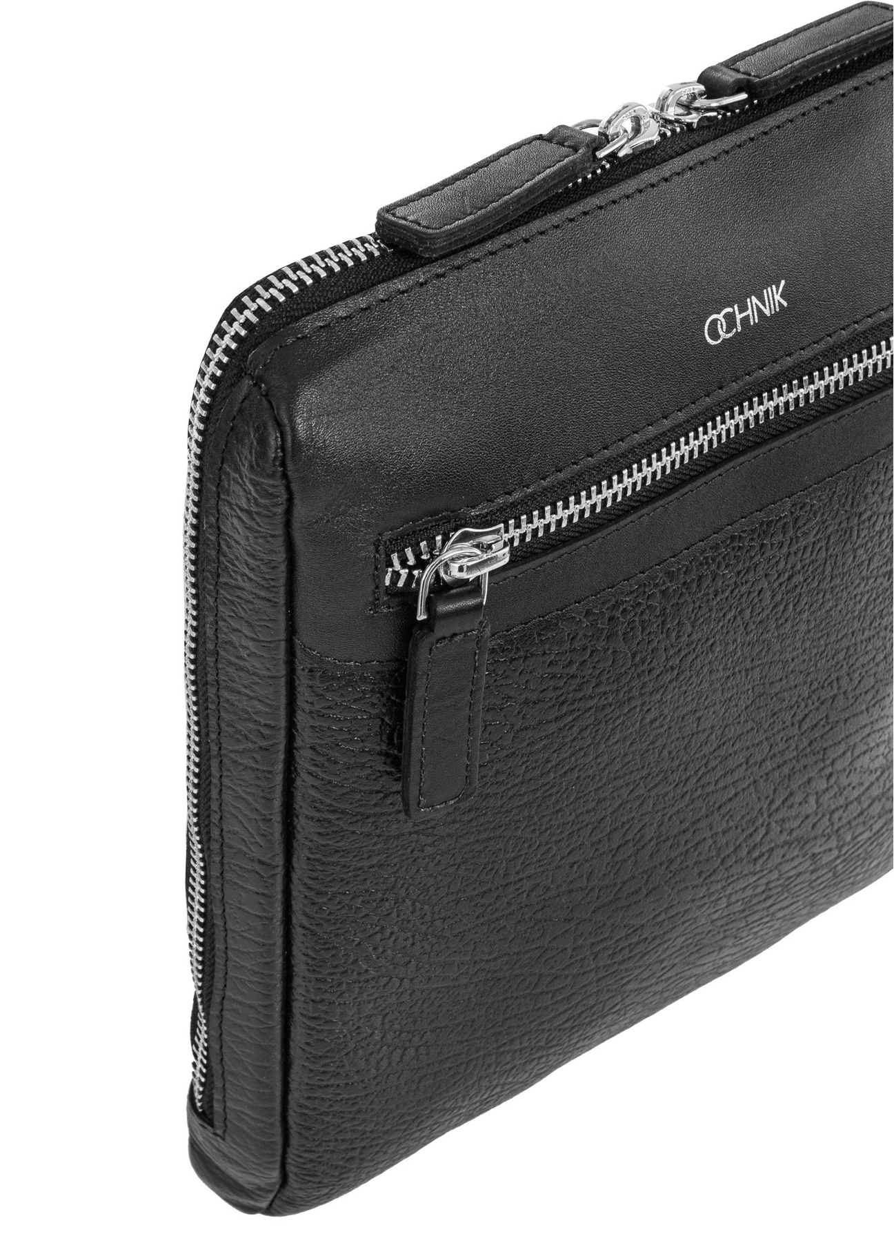 Pánska kožená taška cez rameno TORMS-0294A-99(Z25), detail produktu na bielom pozadí.