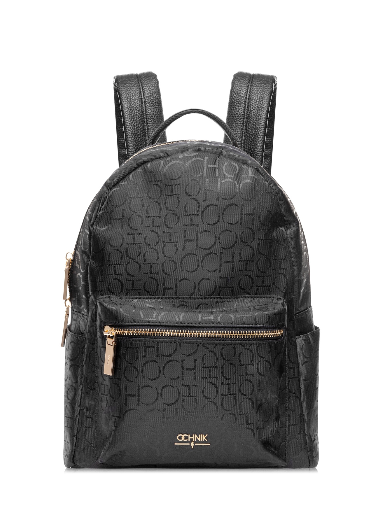 Čierny dámsky batoh s monogramom TOREN-0280A-99(W25), pohľad spredu na bielom pozadí.