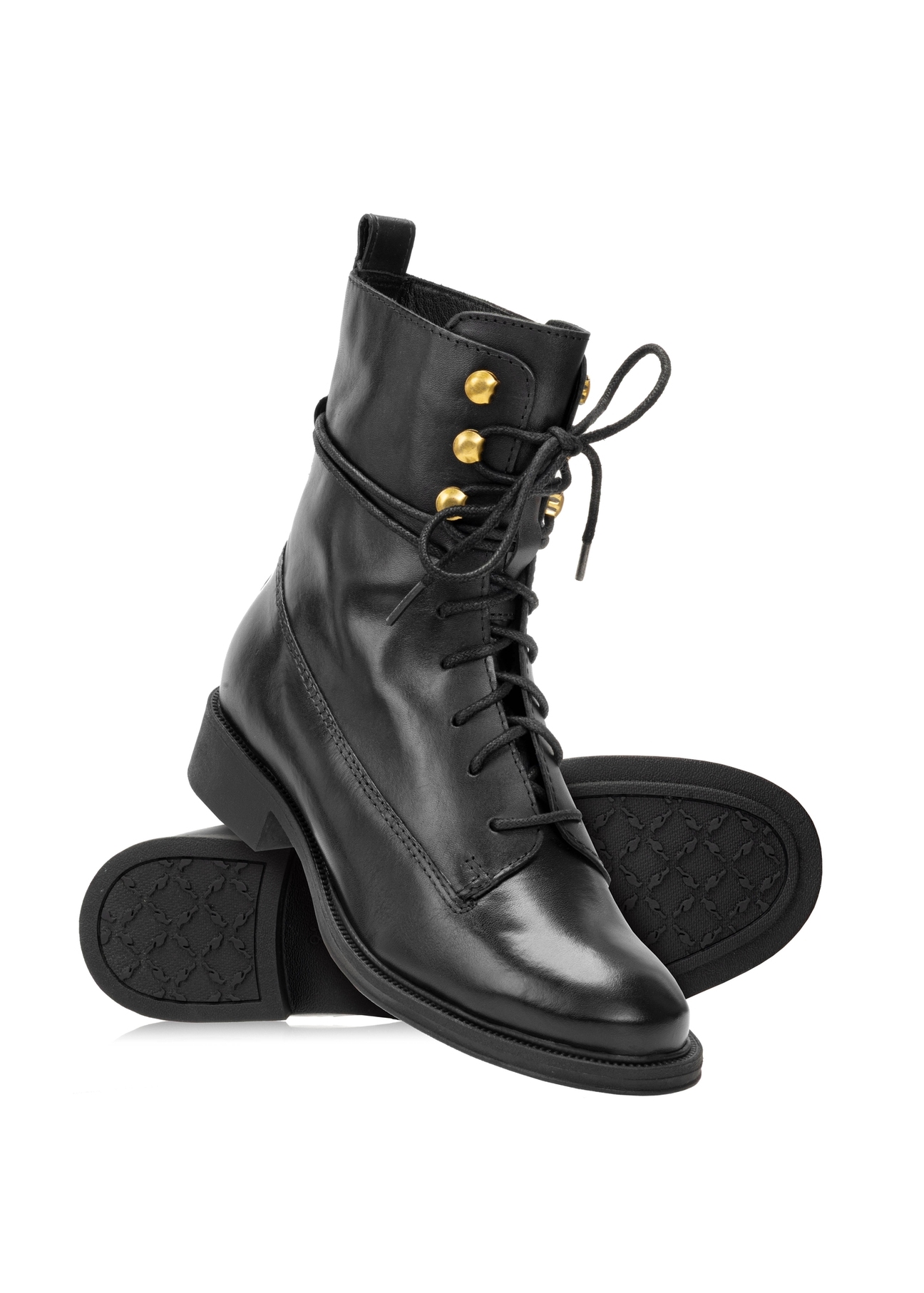 Čierne dámske kožené topánky so šnurovaním BUTYD-1202-99(Z25)