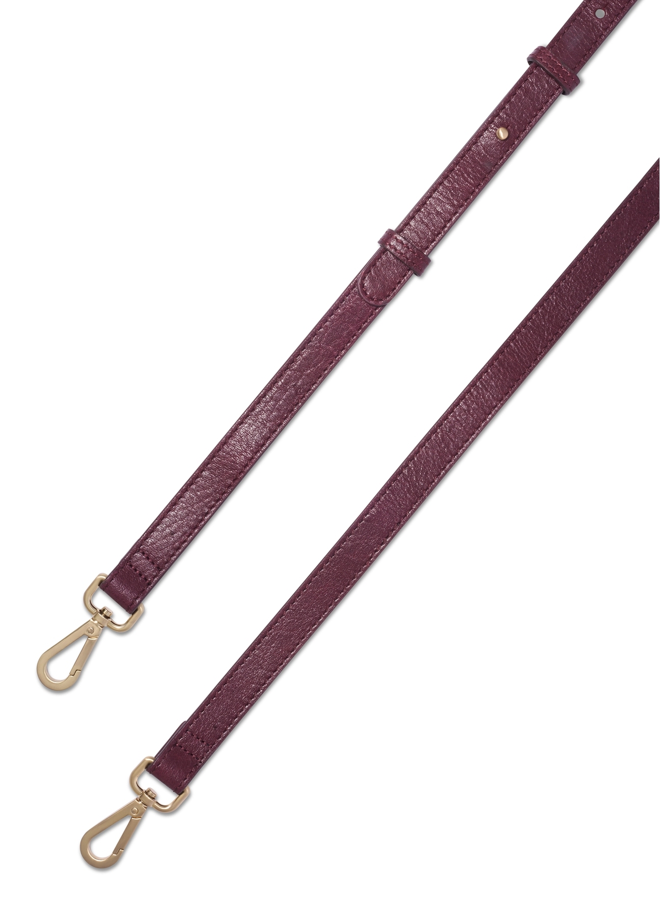 Klasická dámska kožená kabelka v bordovej farbe TORES-1371-4D(Z26), pohľad na produkt s popruhom na bielom podklade.