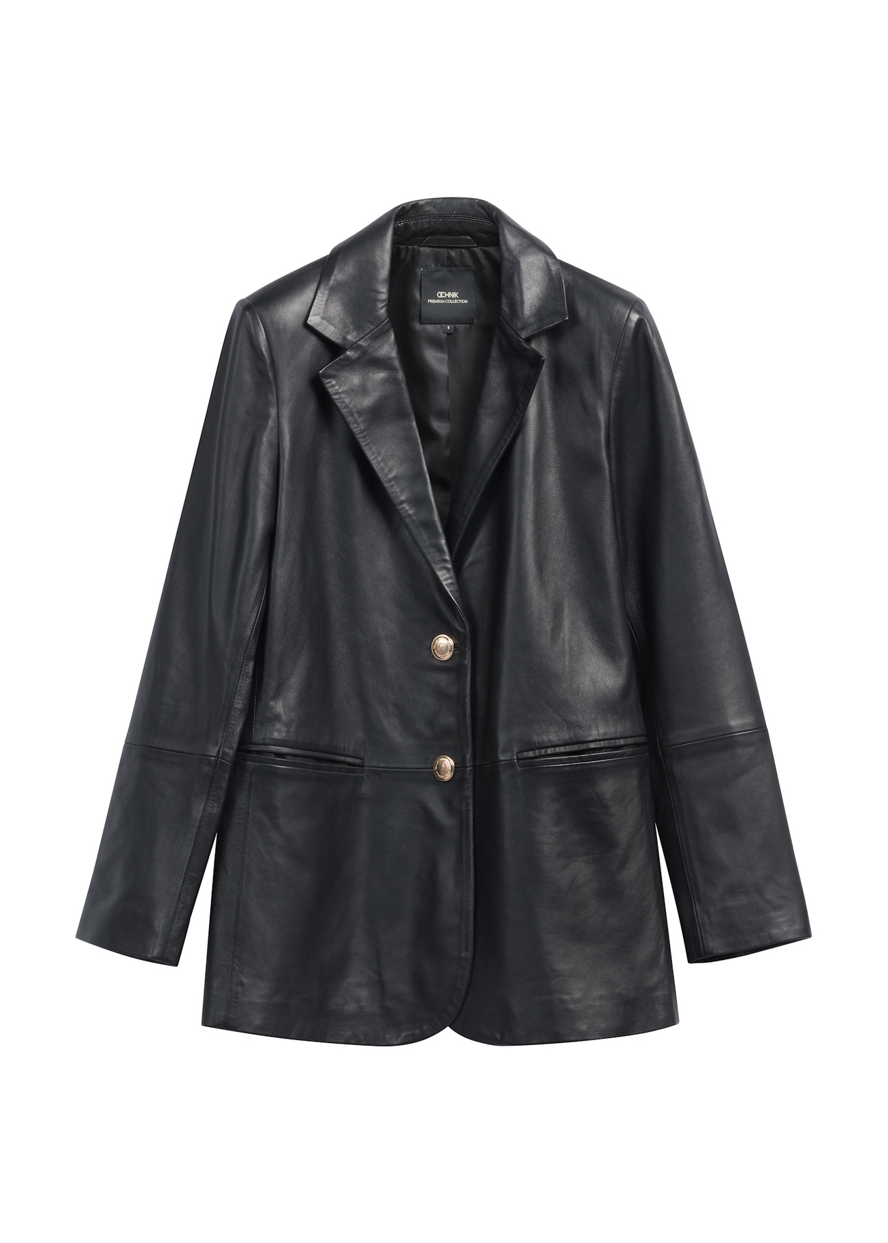 Dámska čierna kožená bunda KURDS-0606-99(W26), pohľad spredu na bielom pozadí.