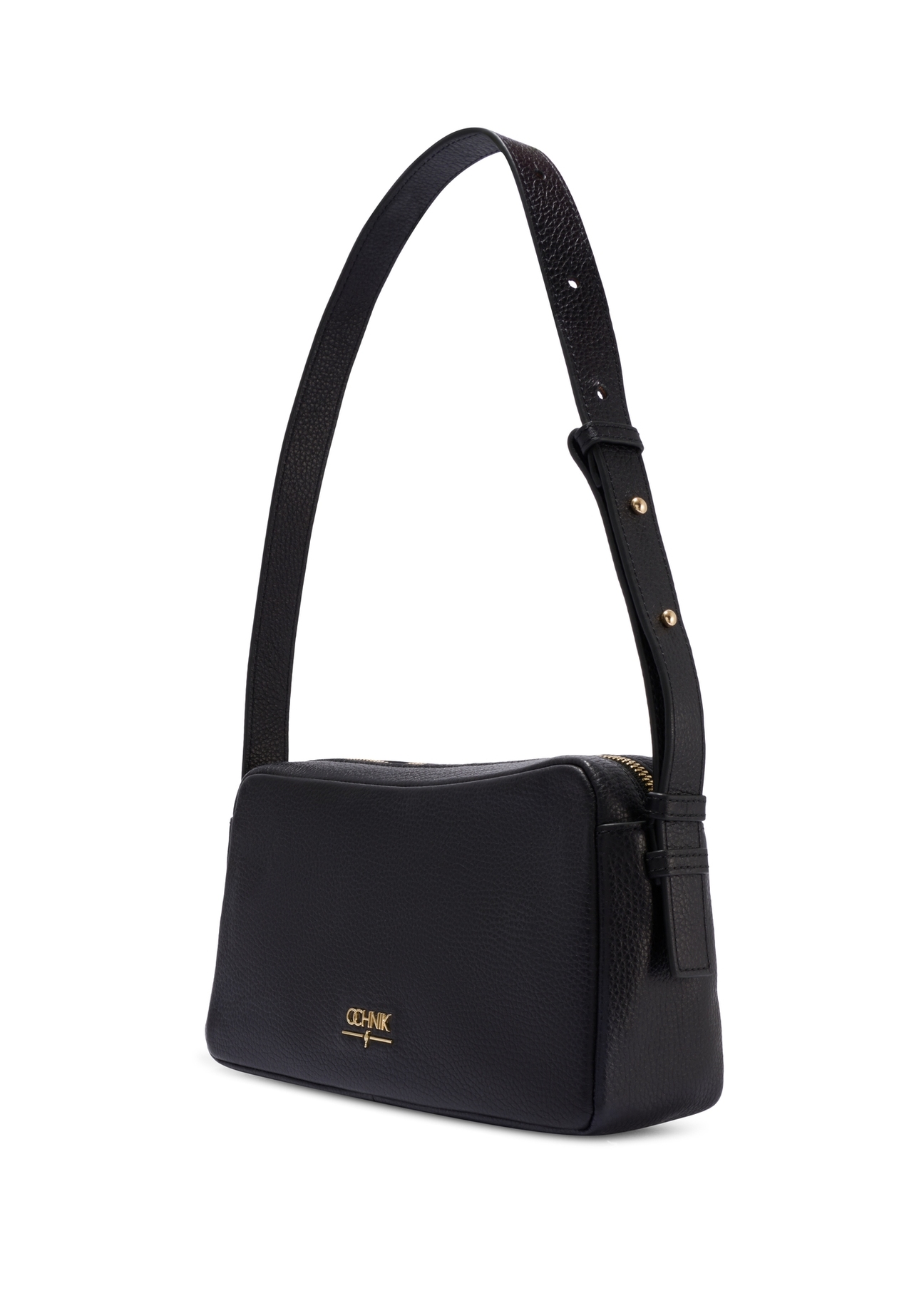 Čierna kožená dámska kabelka TORES-1277-9I(W26) - diagonálny pohľad na produkt, na bielom pozadí.