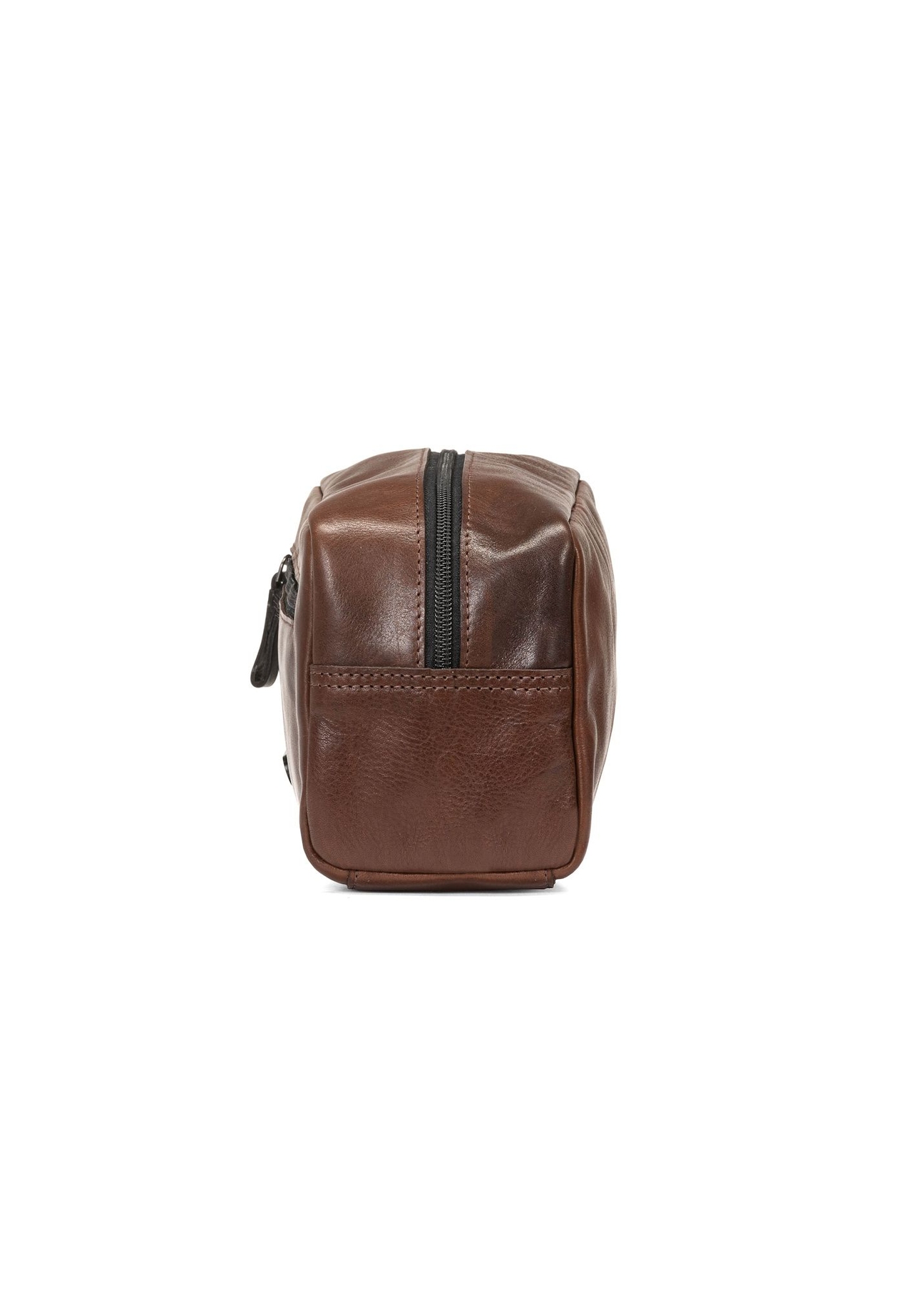 Pánska hnedá kožená kozmetická taška TORMS-0106-1H(W26), bočný pohľad na produkt na bielom pozadí.