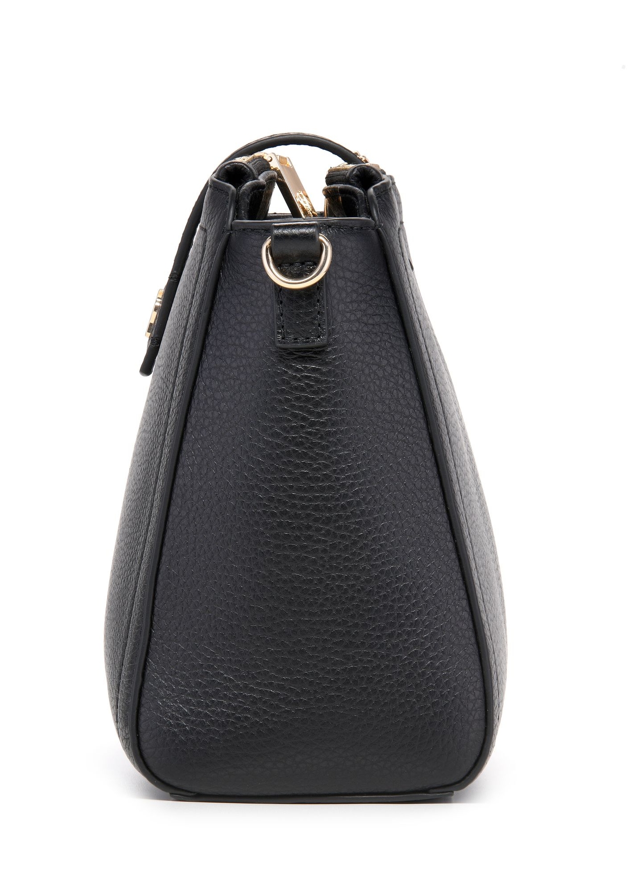 Kožená čierna kabelka cez rameno TORES-1275-9I(W26) - detailný záber, na bielom pozadí.