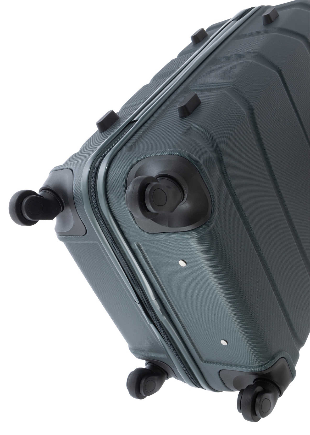 Veľký kufor na kolieskach WALAB-0077-8C-28(W26), pohľad na kolieska produktu na bielom pozadí.