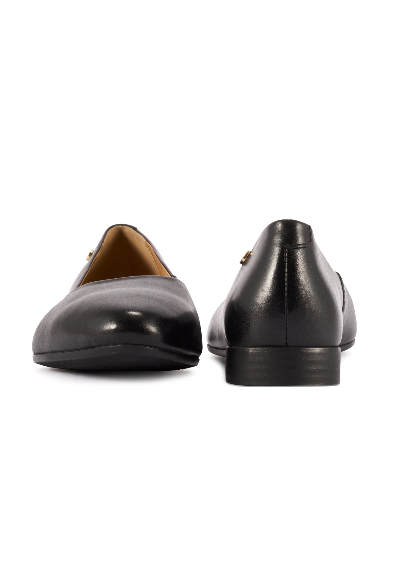 Čierne kožené baleríny BUTYD-1049B-99(W26)