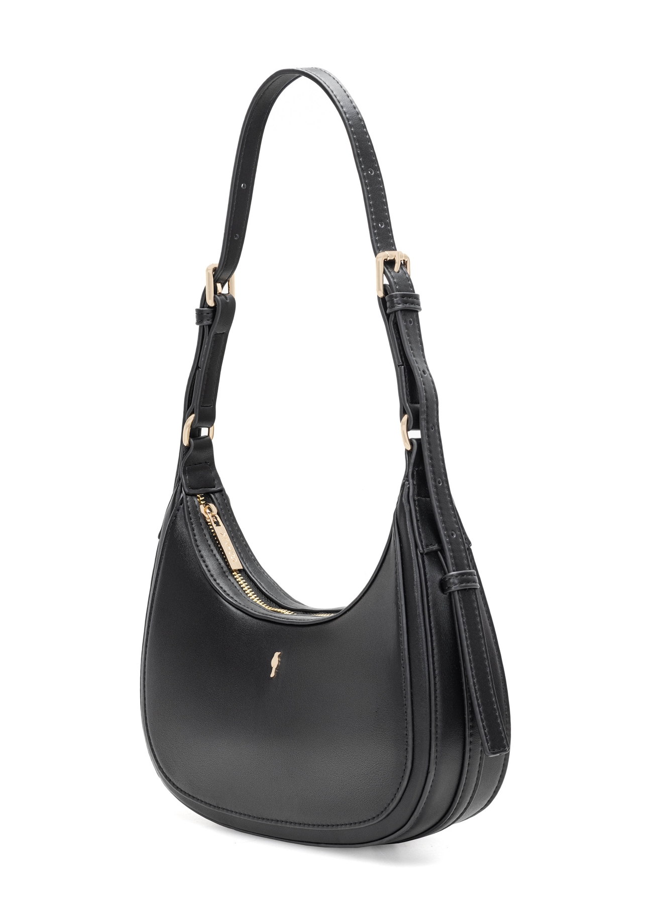 Čierna malá hobo taška TOREC-1136-99(W26), diagonálny pohľad na produkt na bielom pozadí.