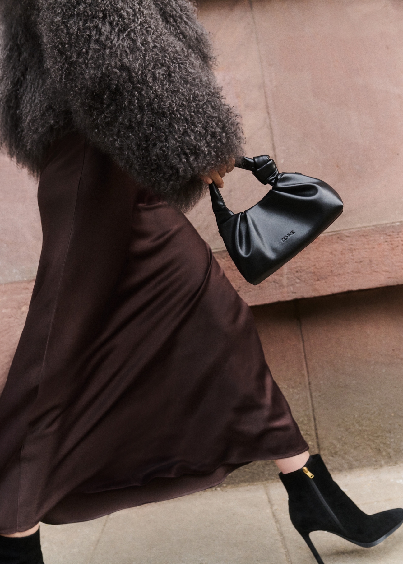 Dámska dlhá sukňa v čokoládovej farbe SPCDT-0117-90(Z25)