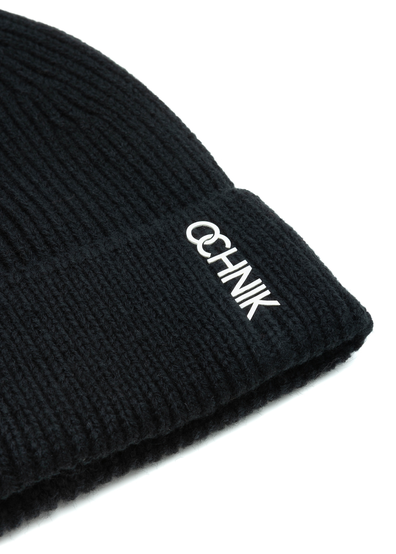 Čierna pánska zimná čiapka CZAMT-0081-99(Z25)