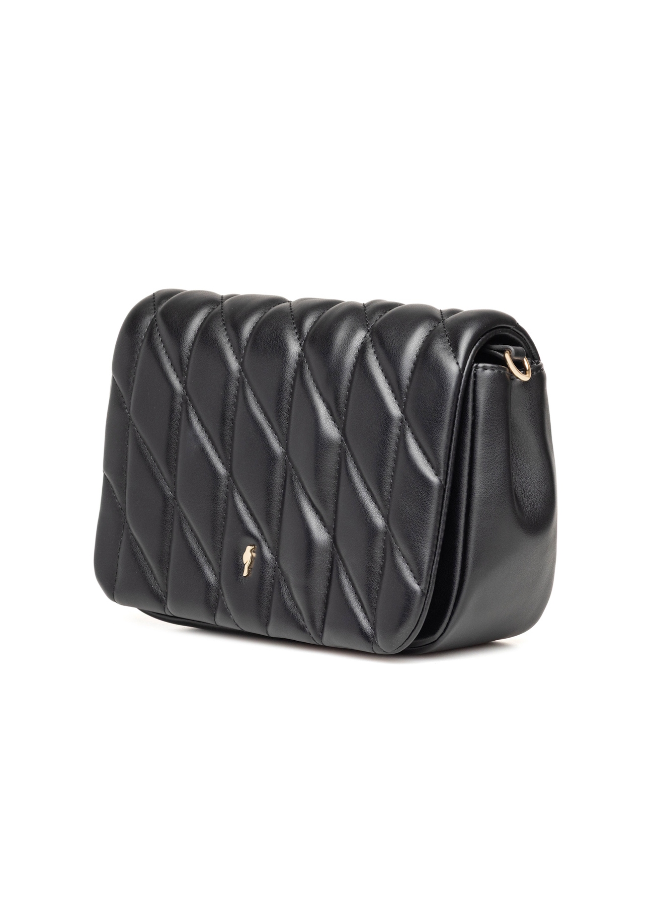 Čierna dámska kabelka s prešívaním TOREC-1151-99(W26), diagonálny pohľad na produkt na bielom pozadí.