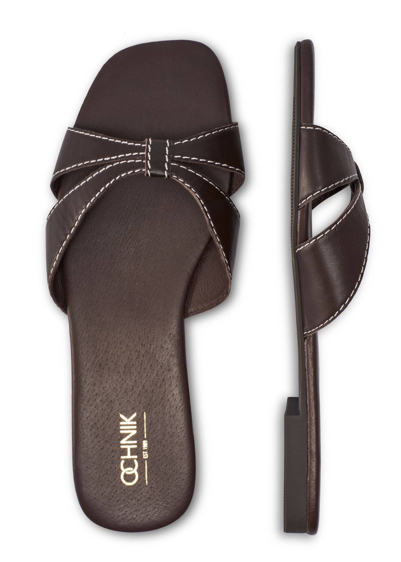 Dámske tmavohnedé kožené šľapky BUTYD-1227-1I(W26), pohľad na produkt zhora na bielom pozadí.