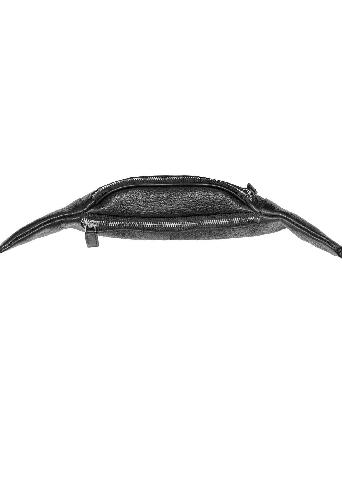 Pánska čierna kožená ľadvinka s logom TORMS-0295A-99(Z25) - pohľad zhora na produkt na bielom pozadí.