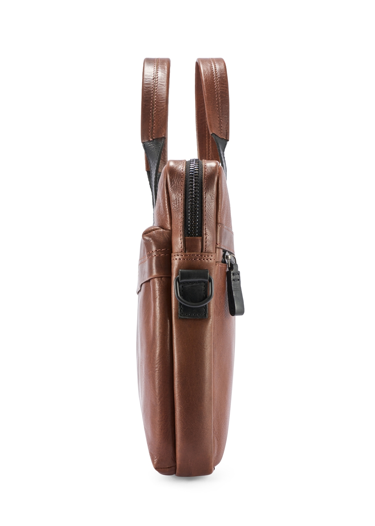 Hnedá kožená pánska taška TORMS-0488-1H(W26) - bočný pohľad na produkt, na bielom pozadí.