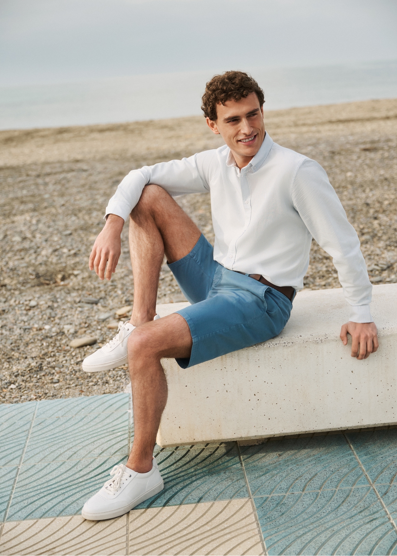 Modré pánske šortky SZOMT-0029-7B(W26)