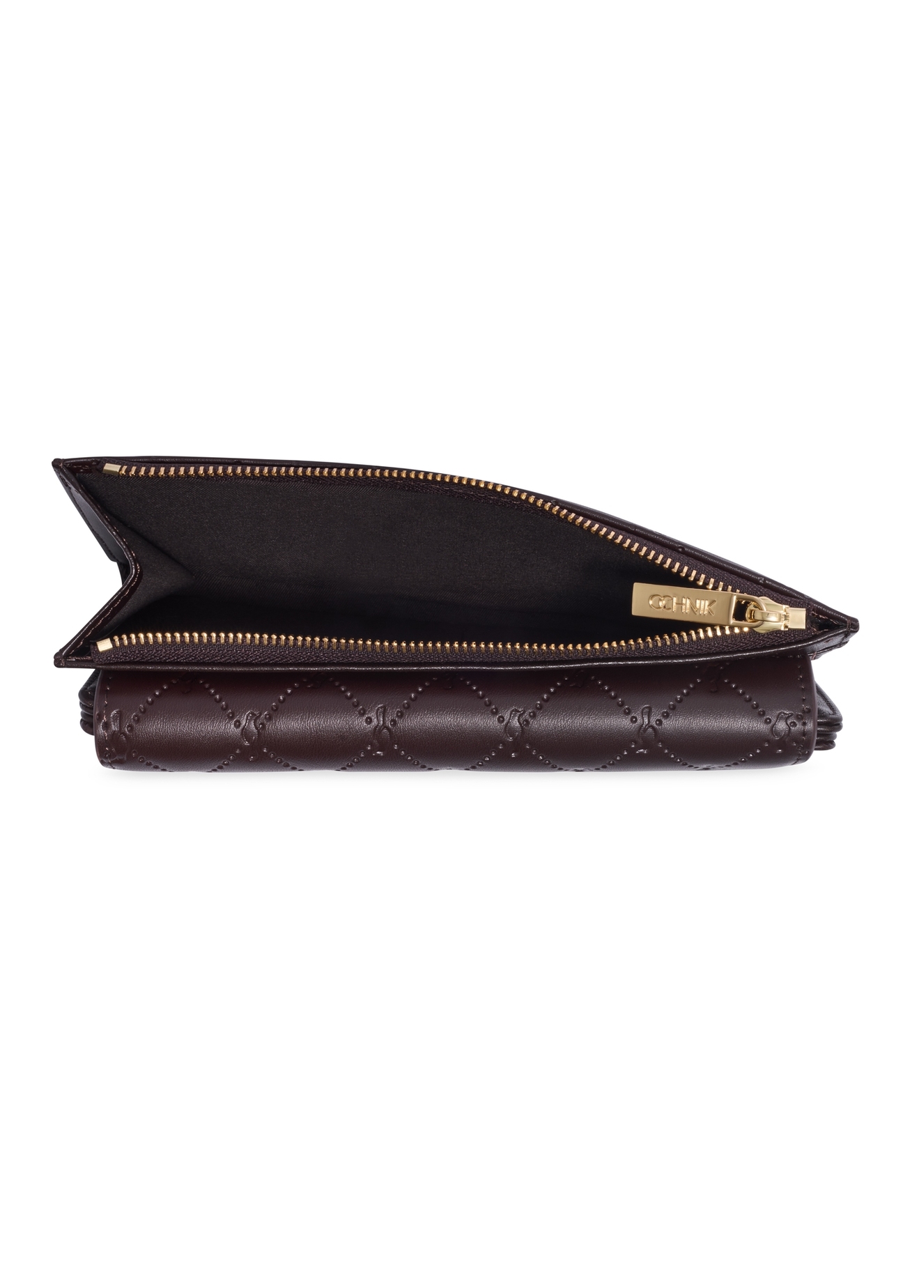 Veľká hnedá dámska peňaženka s monogramom POREC-0347A-1I(Z26), pohľad na produkt vo vnútri na bielom pozadí.