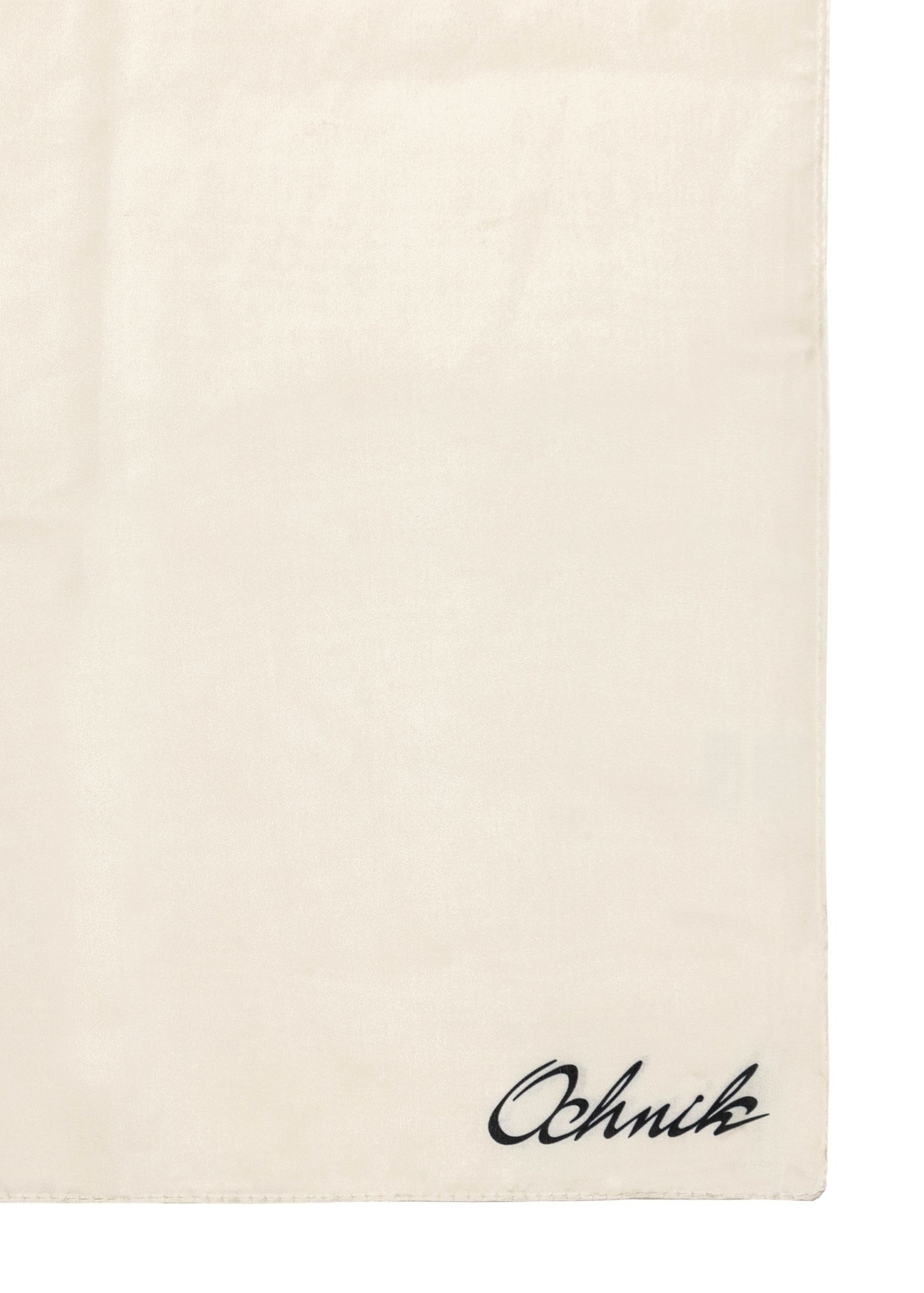 Biela dámska šatka s logom SZADT-0189-0B(W26), detail produktu na bielom pozadí.