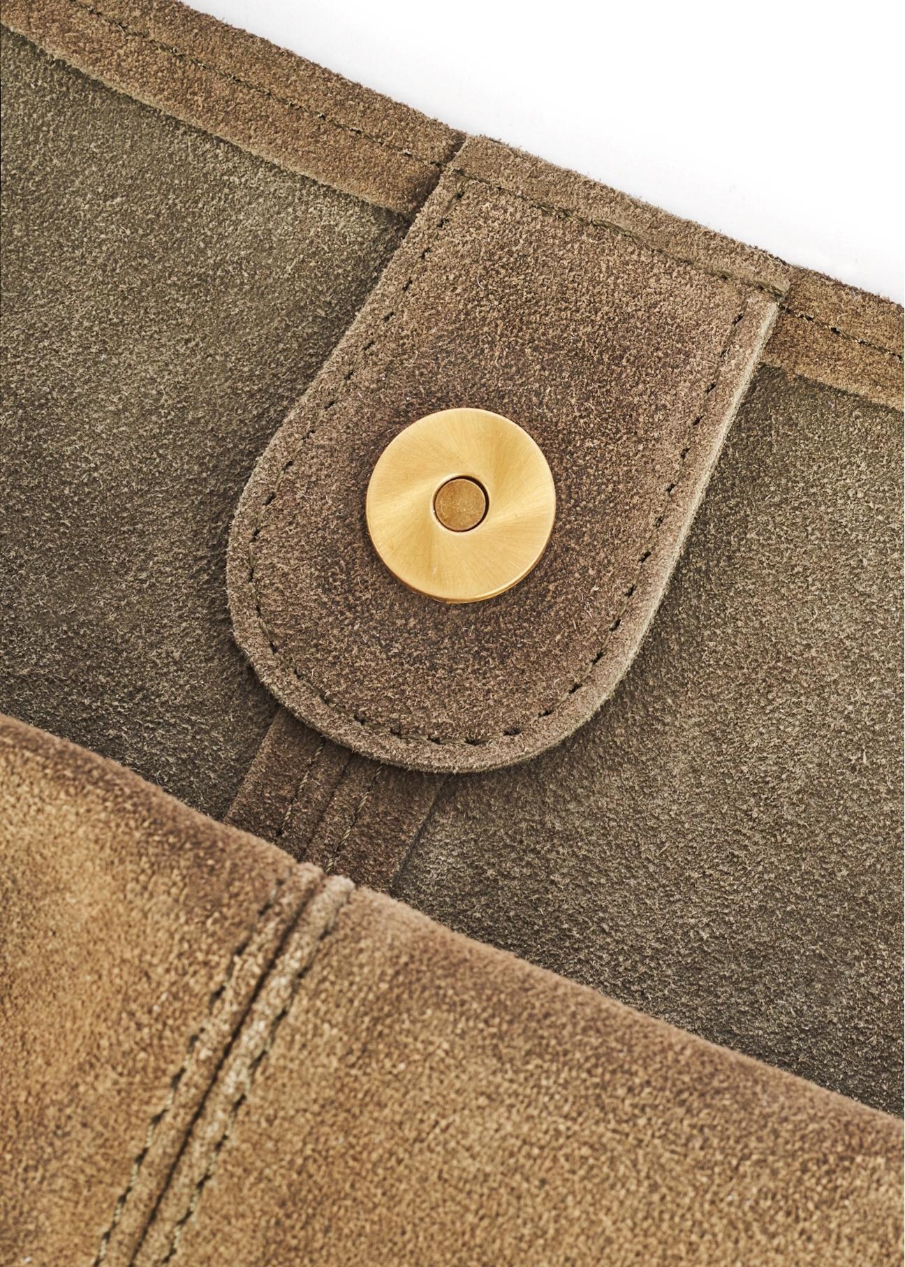 Dámska semišová nákupná taška khaki TORES-1177-57(Z25), detail produktu na bielom pozadí.