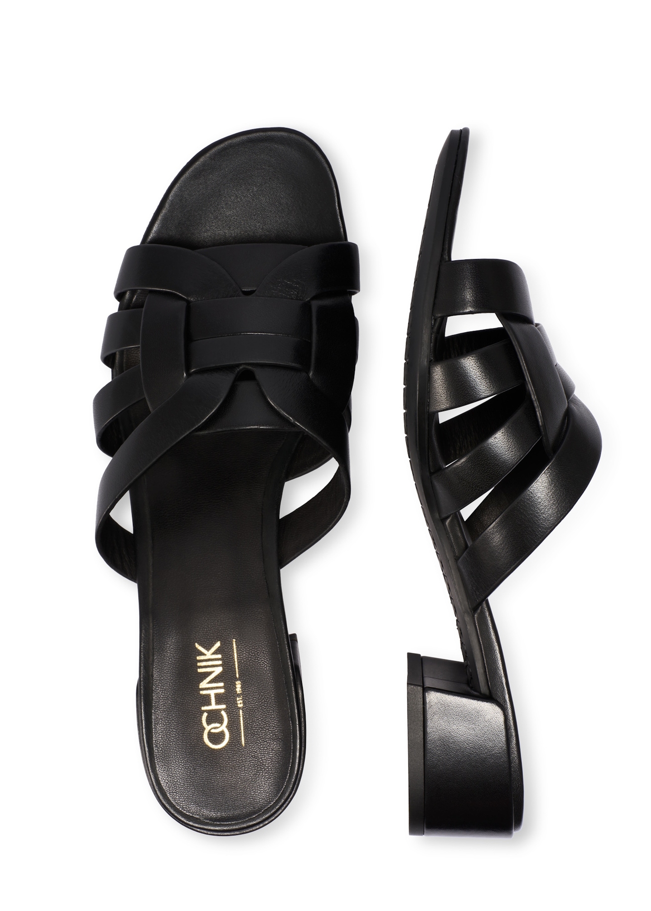 Dámske kožené šľapky na blokovom podpätku BUTYD-1265-99(W26), pohľad na produkt zhora na bielom pozadí.