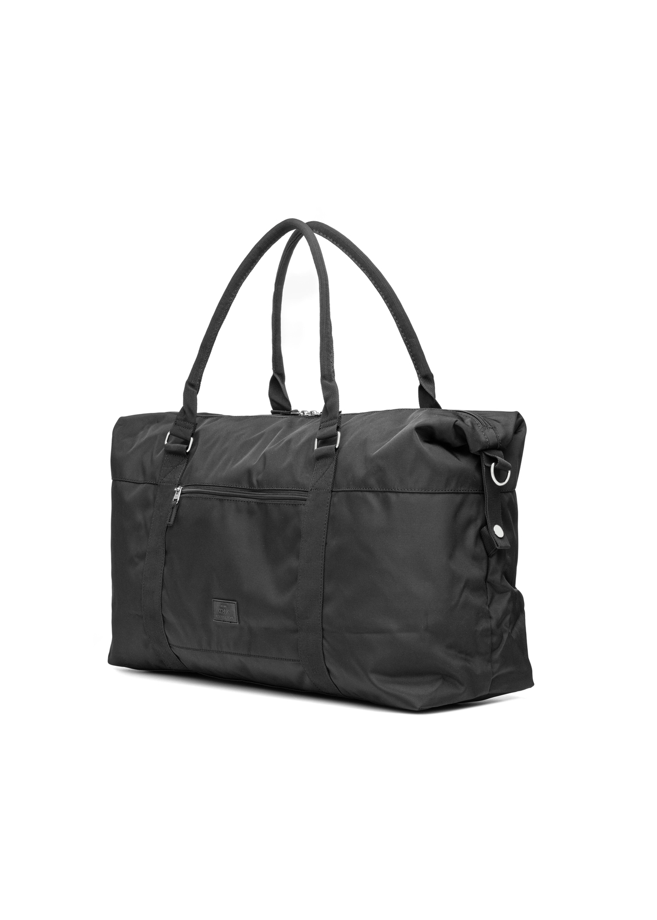 Čierna cestovná taška TORMN-0382-99(Z25), diagonálny pohľad na produkt na bielom pozadí.