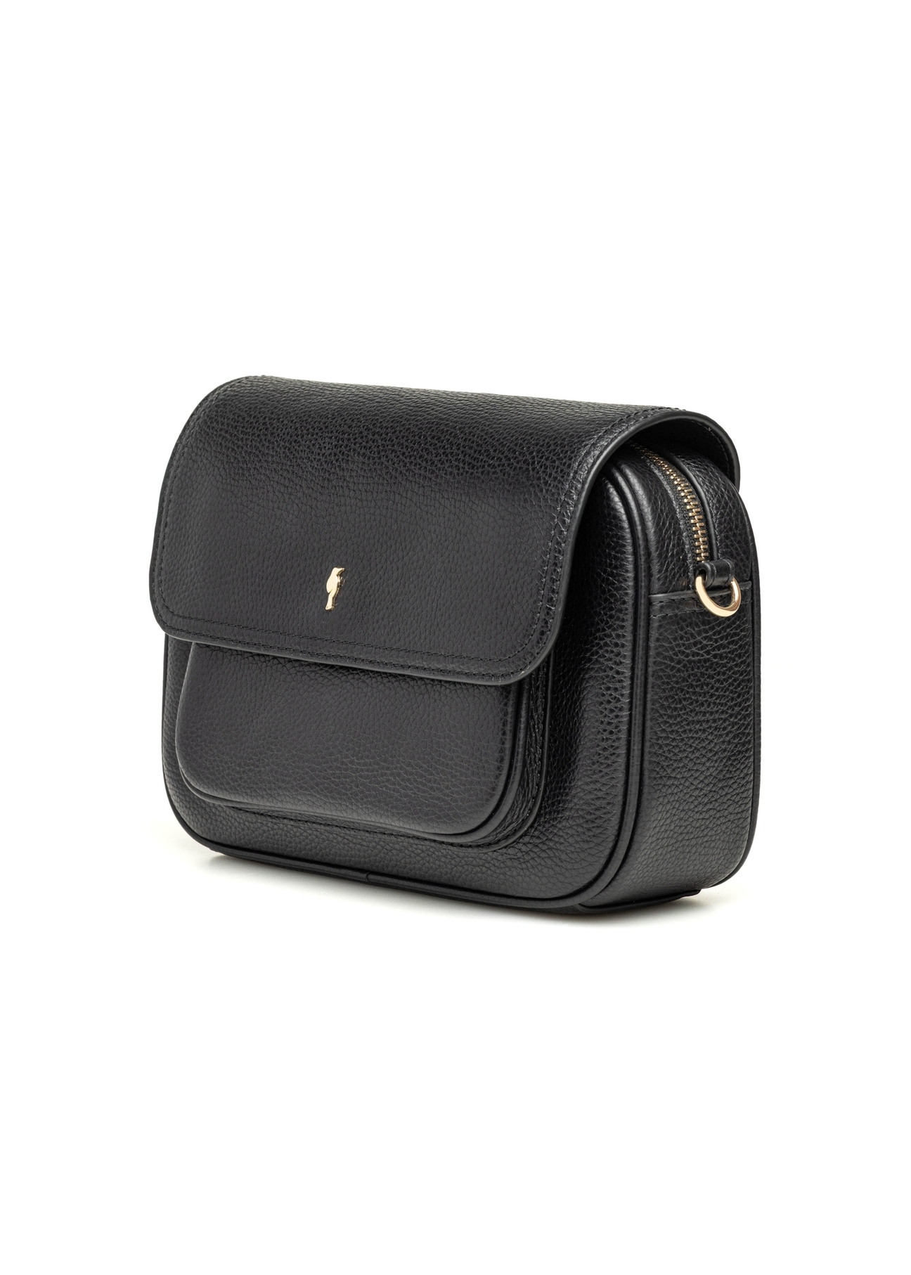 Čierna kožená dámska taška cez rameno TORES-1274-9I(W26), diagonálny pohľad na produkt na bielom pozadí.