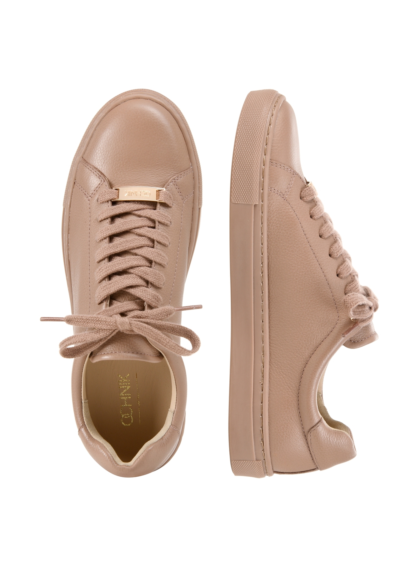 Dámske ružové kožené tenisky BUTYD-1068-5D(W26), pohľad na produkt zhora na bielom pozadí.