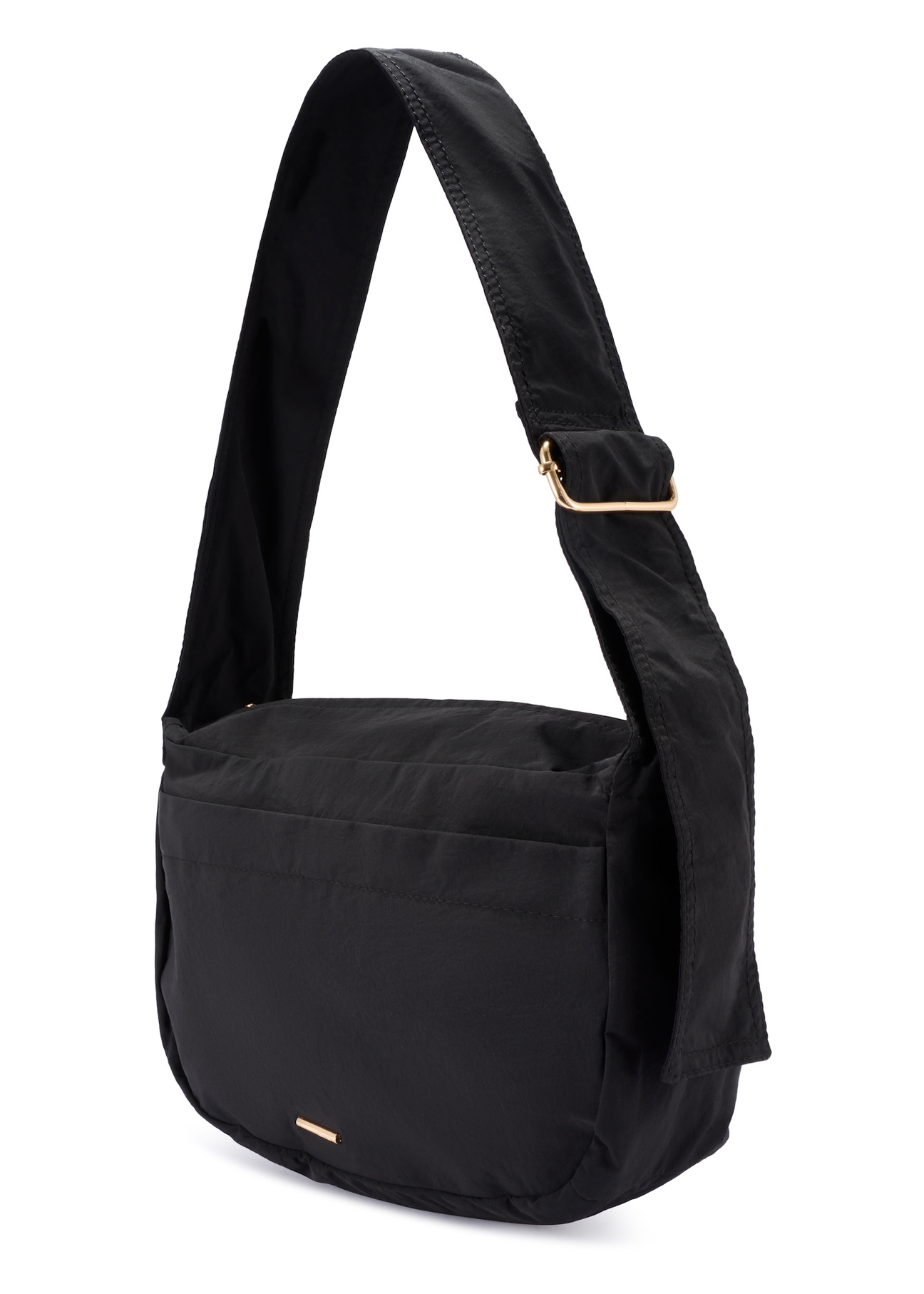 Čierna nylonová dámska kabelka TOREN-0338-99(W26), diagonálny pohľad na produkt na bielom pozadí.