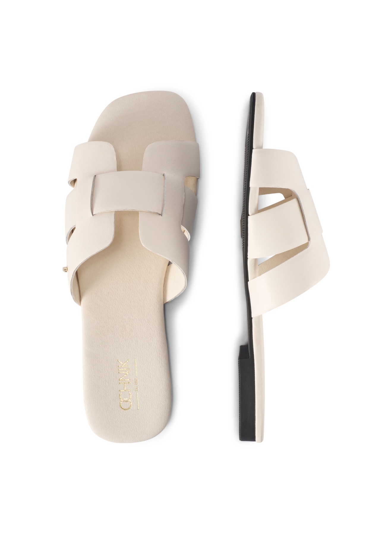 Dámske biele pletené žabky BUTYD-0904D-0B(W26), pohľad na produkt zhora na bielom pozadí.