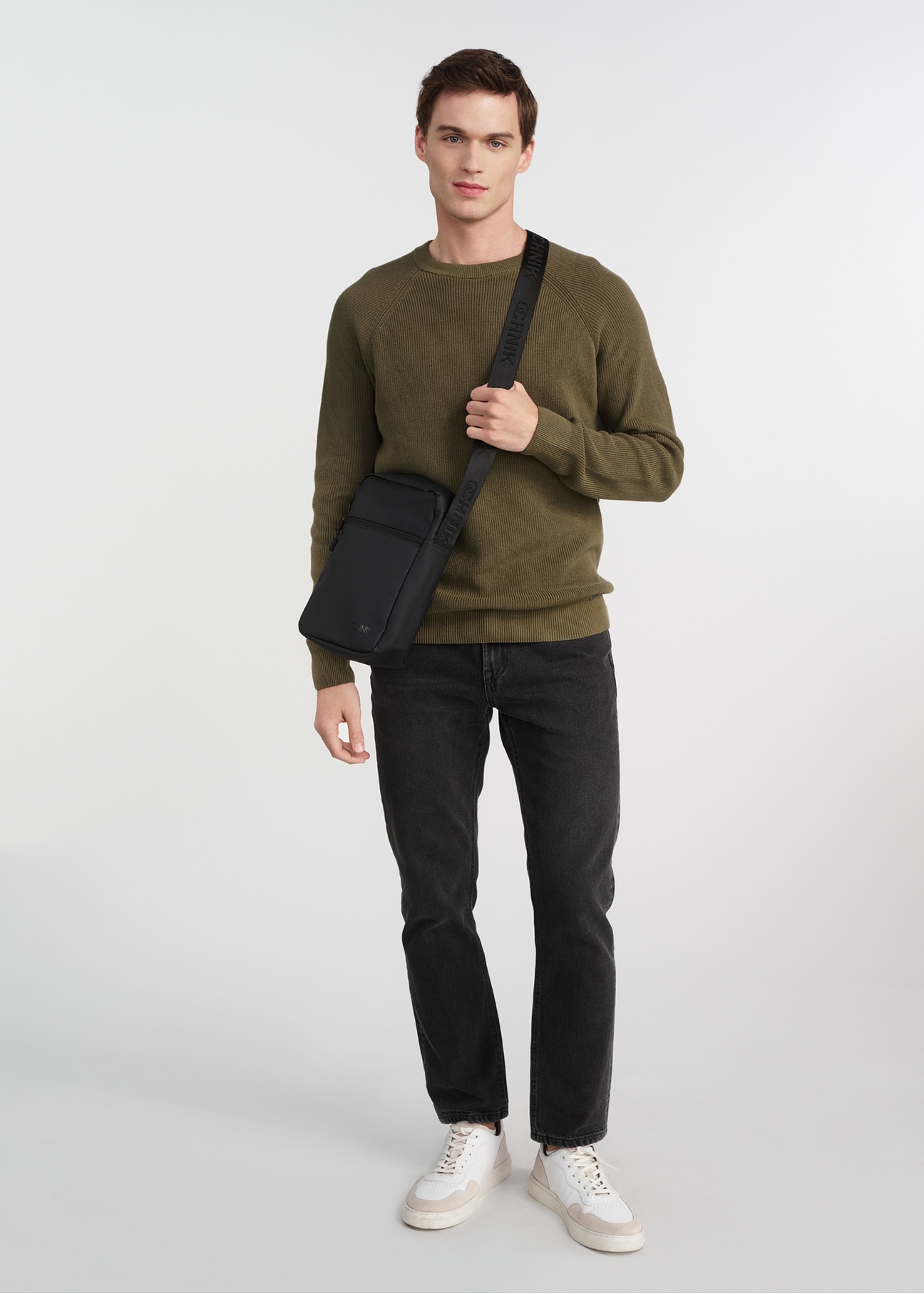 Čierna pánska taška TORMN-0346-99(W25)