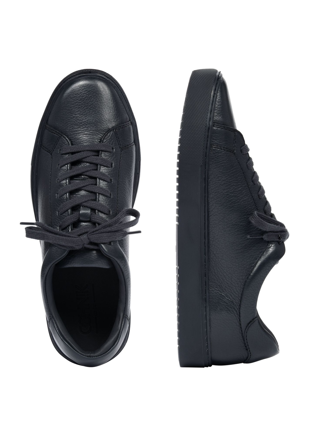 Tmavomodré kožené športové topánky BUTYM-0503A-7E(W26), pohľad zhora na produkt na bielom pozadí.