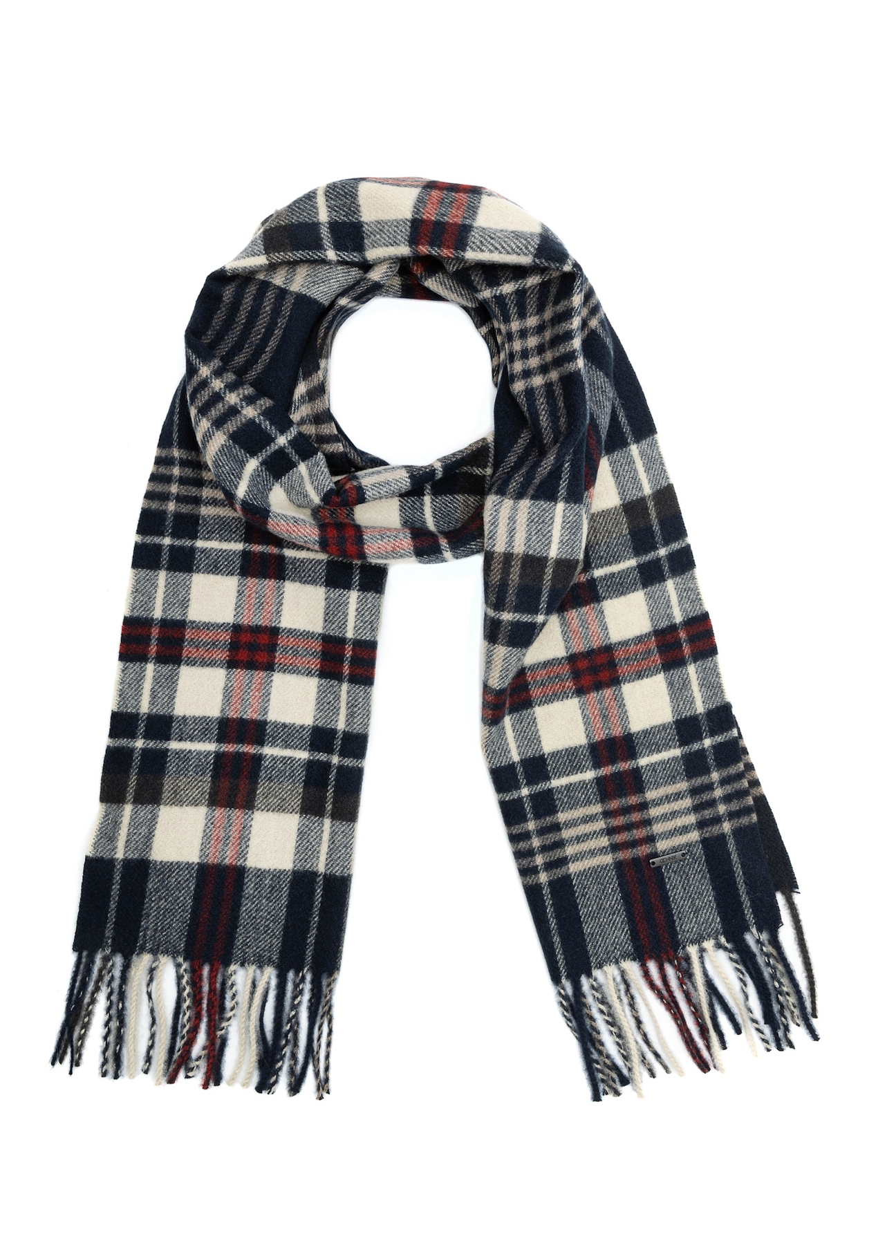 Pánsky tmavomodrý kockovaný šál SZAMT-0085-69(Z25), pohľad spredu na bielom pozadí.