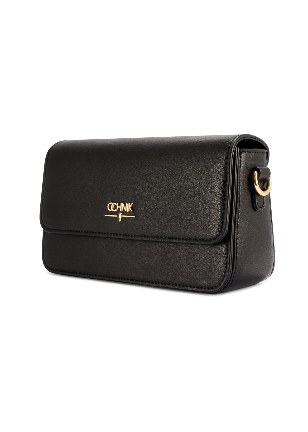 Malá čierna dámska kabelka TOREC-1171-99(W26), diagonálny pohľad na produkt na bielom pozadí.