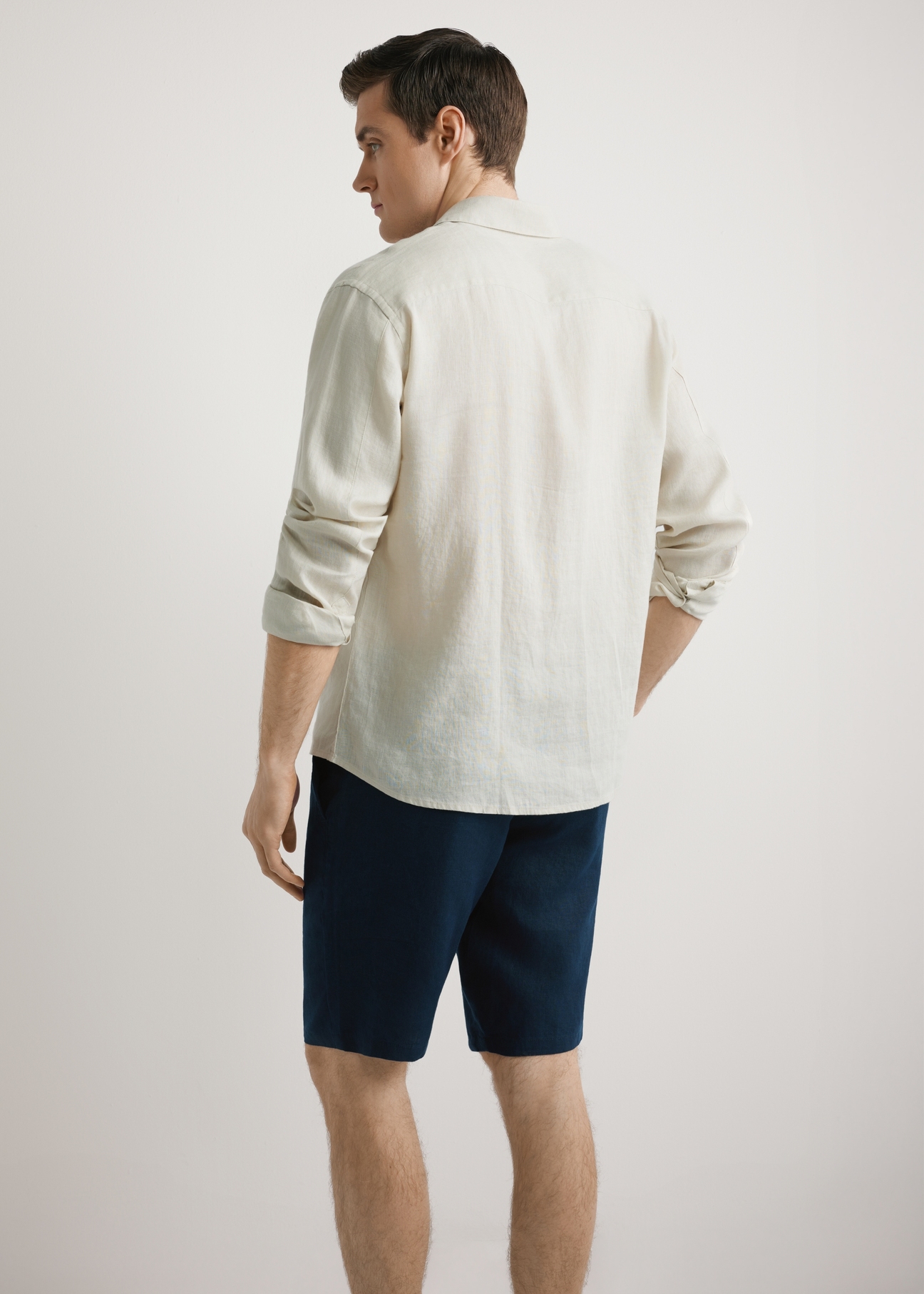 Pánska béžová ľanová košeľa KOSMT-0321A-1A(W26)