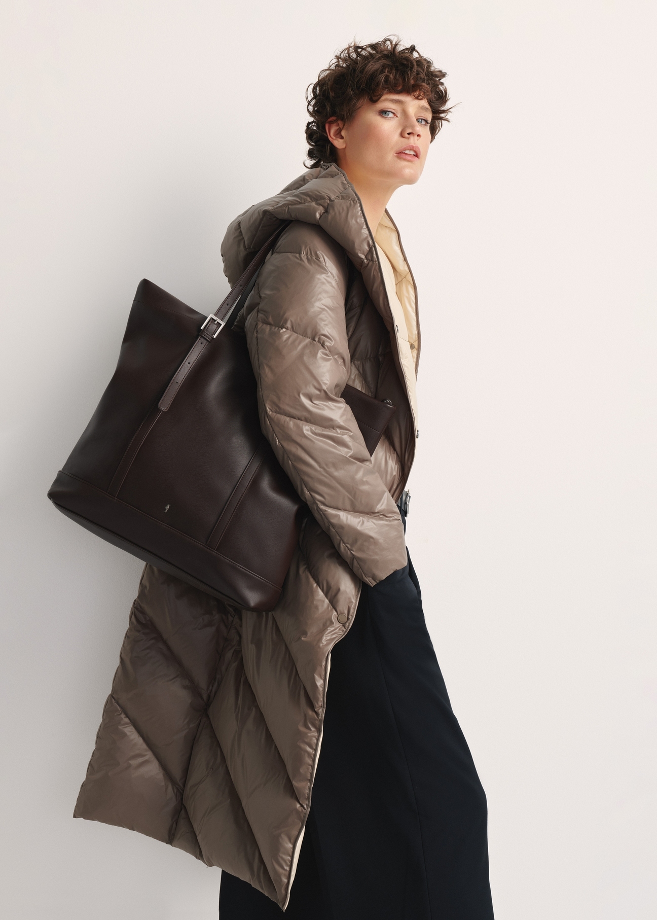 Veľká hnedá dámska shopper kabelka TOREC-1067-89(Z25)