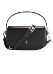 Malá čierna dámska taška cez rameno TOREC-1185-99(W26), pohľad spredu na bielom pozadí.