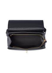 Čierny dámsky batoh TOREC-1138-9I(W26) - pohľad na produkt zhora, na bielom pozadí.