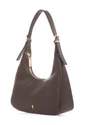 Hnedá malá dámska kabelka TOREC-1239-1I(W26) - diagonálny pohľad na produkt, na bielom pozadí.