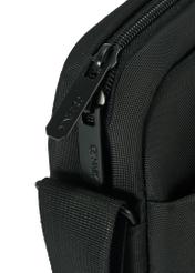 Čierna pánska taška TORMN-0366-99(Z25), detail produktu, pohľad na bielom pozadí.