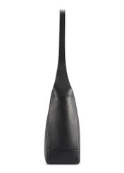 Čierna stredne veľká kožená kabelka cez rameno TORES-1210-9I(W26), bočný pohľad na produkt na bielom pozadí.