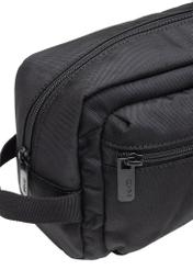 Čierna veľká pánska kozmetická taška TORMN-0367-99(Z25), detail produktu na bielom pozadí.