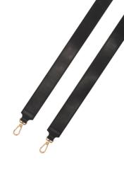 Čierna kožená dámska kabelka TORES-1261-99(W26) - pohľad na popruhy, na bielom podklade.