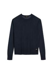 Tenký dámsky sveter tmavomodrý SWEDT-0257-7E(W26), pohľad spredu na bielom pozadí.