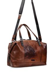 Veľká pánska kožená taška hnedej farby TORMS-0103-1H(W26), diagonálny pohľad na produkt na bielom pozadí.