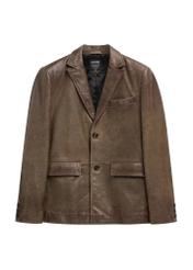 Pánska hnedá kožená bunda KURMS-0402-1H(W26) - pohľad spredu na produkt, na bielom pozadí.